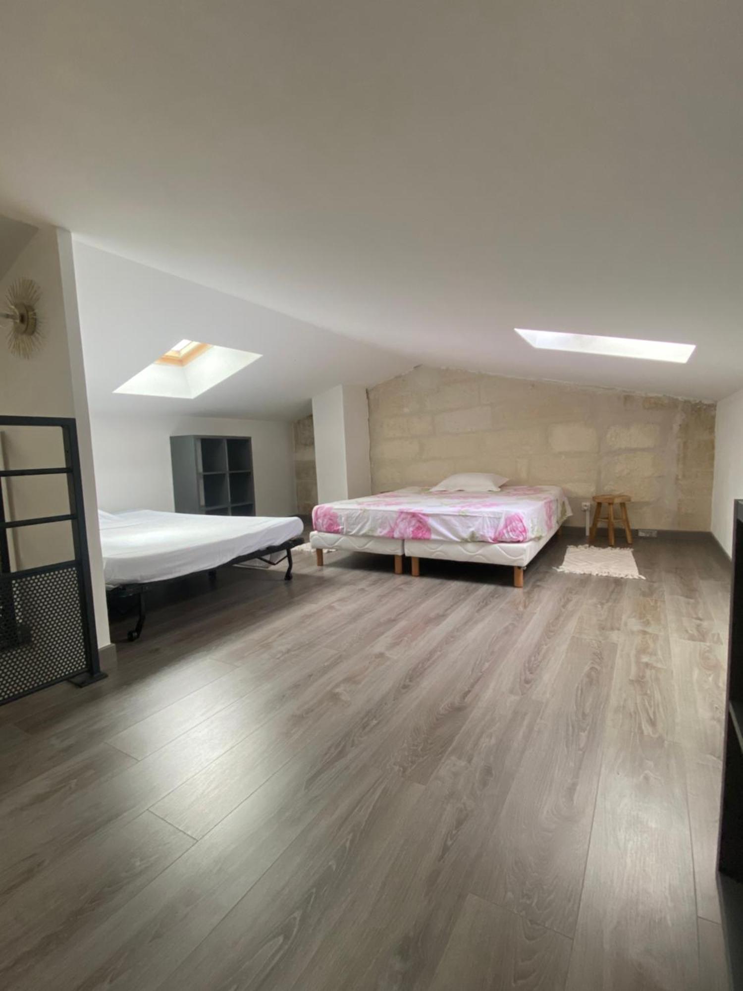 Loft Spacieux Au Coeur Des Remparts D'Aigues-Mortes Kültér fotó